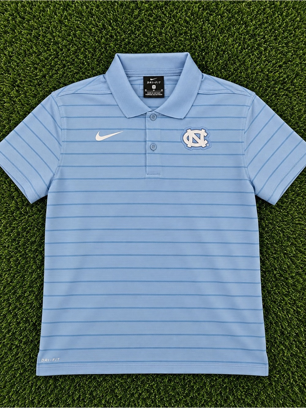 Nike UNC Carolina Blue Dri-FIT Striped Polo Shirt – Men’s Medium
